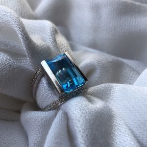 Blue Topaz 14k white gold diamonds